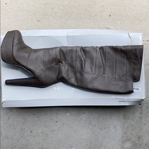 Jessica Simpson boots